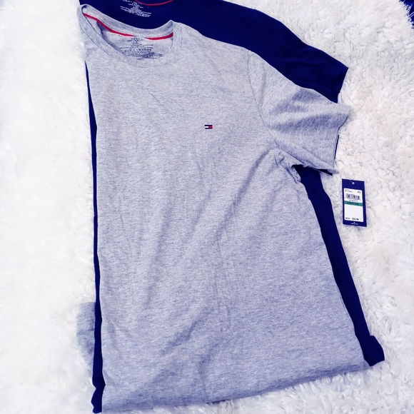 Tommy Hilfiger T shirts - Picture 8 of 8
